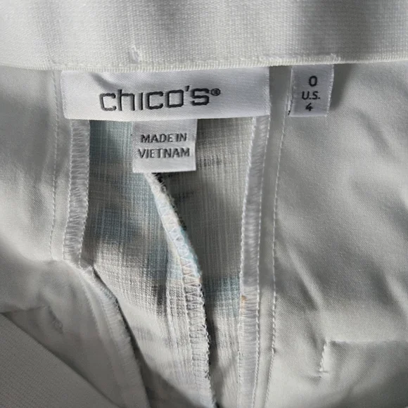 Chico's Palm Print Cropped Straight Pants - Picture 5 of 5